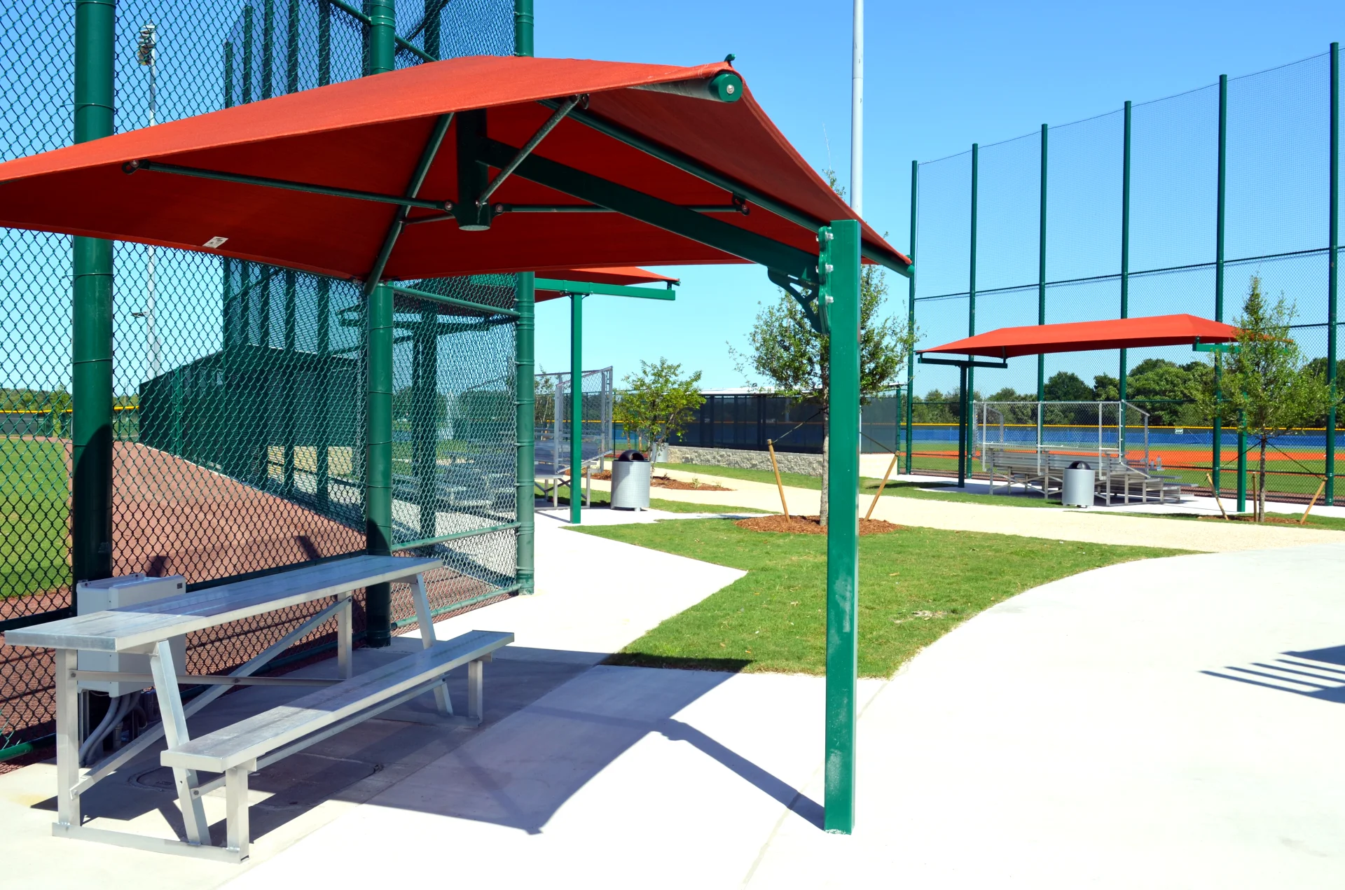 covered picnic tables