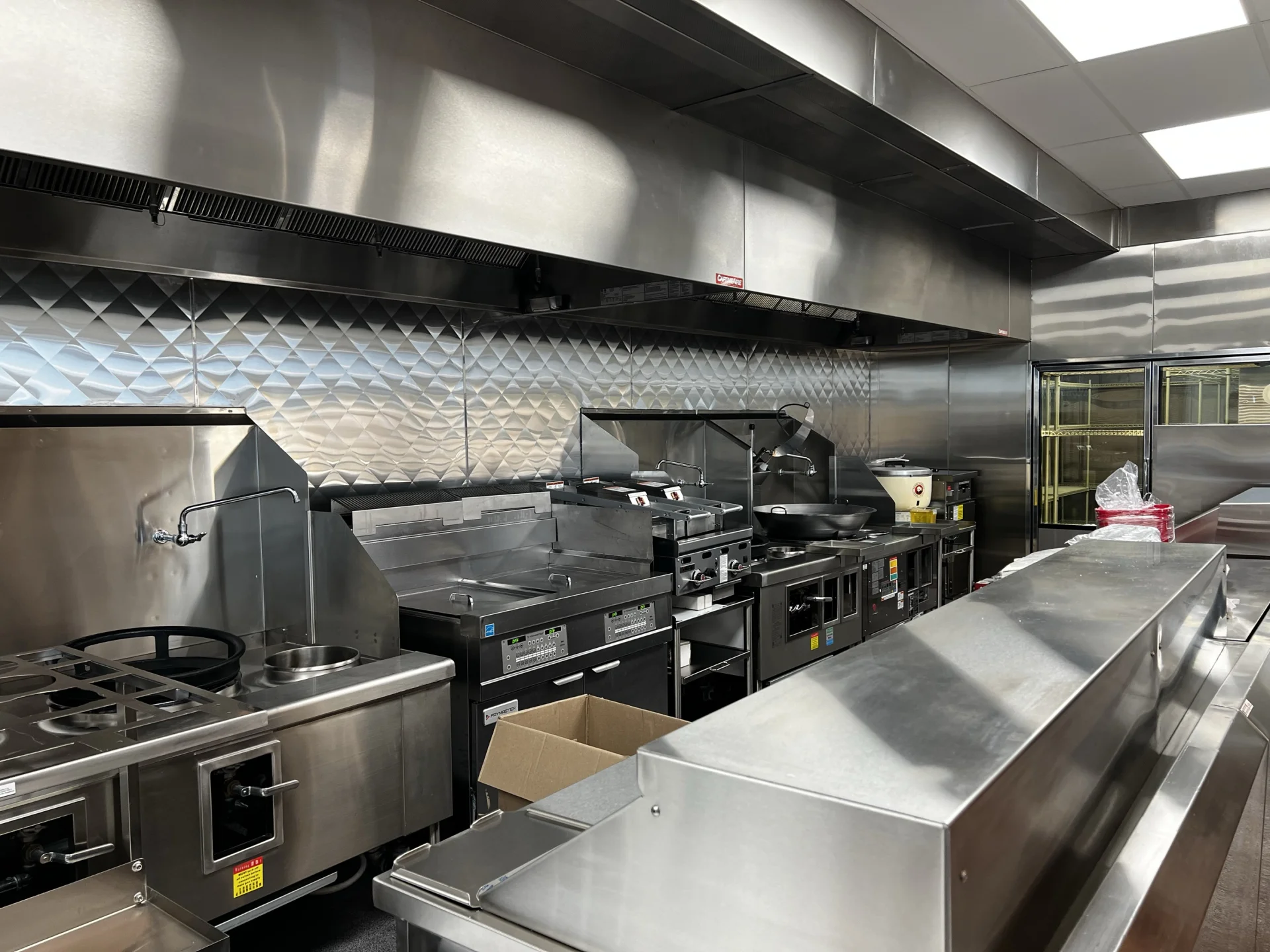 Panda Express Deltona kitchen setup