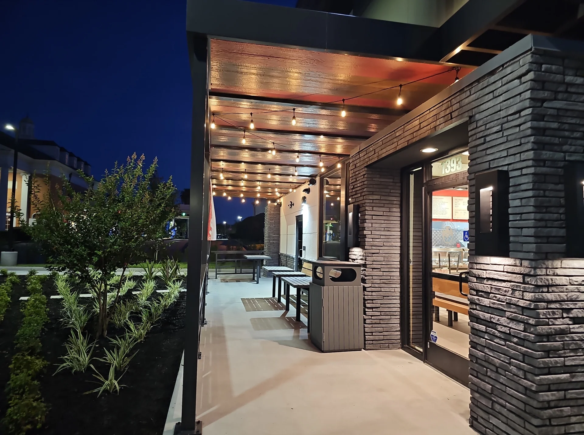 Panda Express Casselberry exterior benches