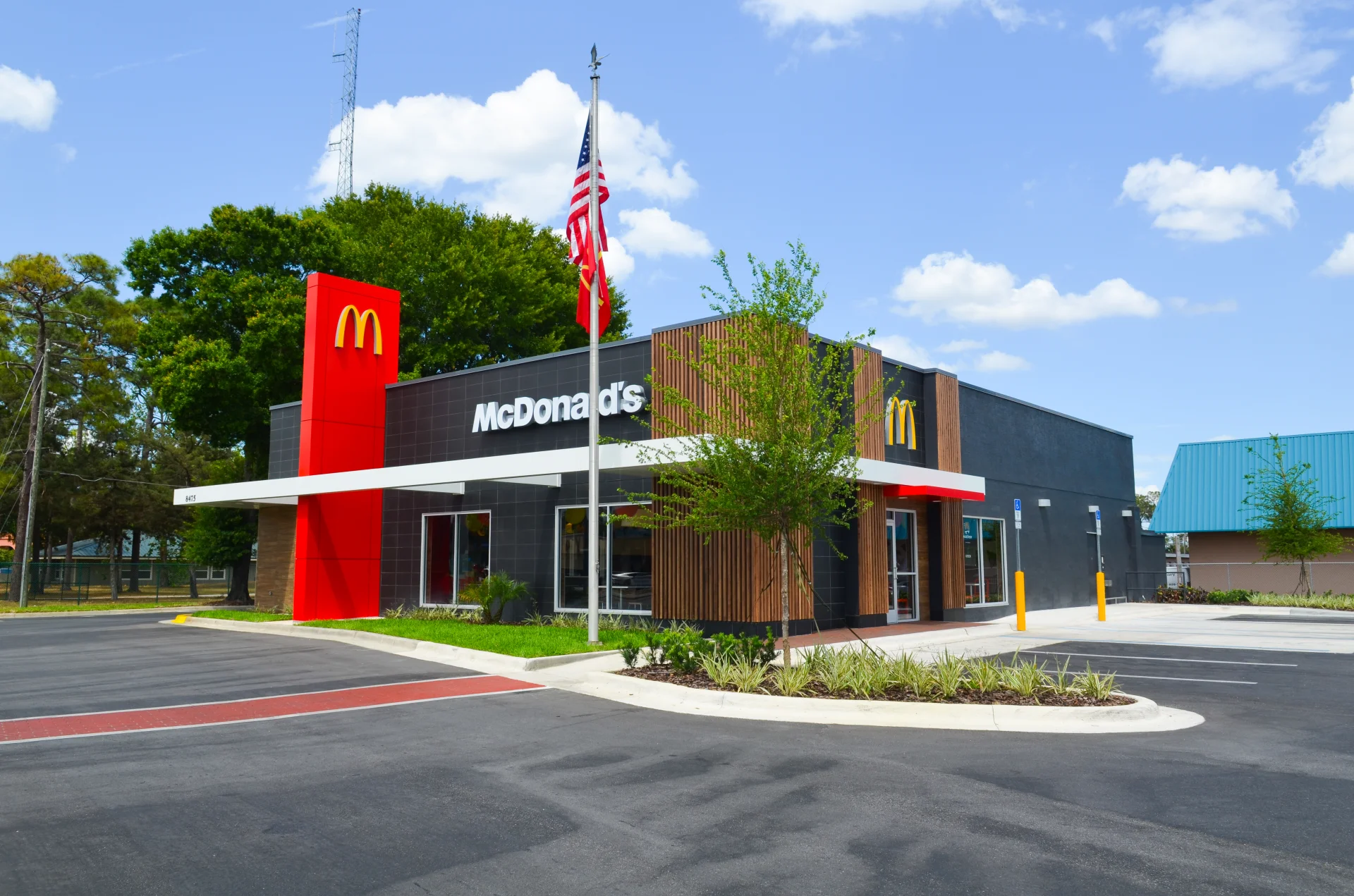 McDonald's restaurant exterior
